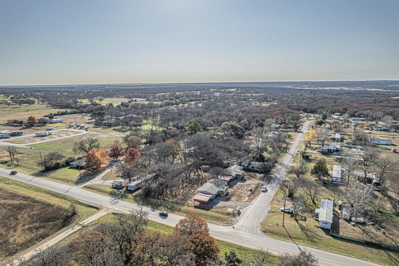 101 Kelly Court, Azle TX 76020 - Photo 30