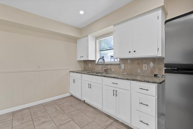 8533 Blossom Lane, Dallas TX 75227 - Photo 26