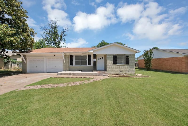 8533 Blossom Lane, Dallas TX 75227 - Photo 3