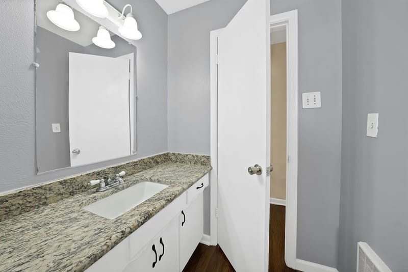 8533 Blossom Lane, Dallas TX 75227 - Photo 18