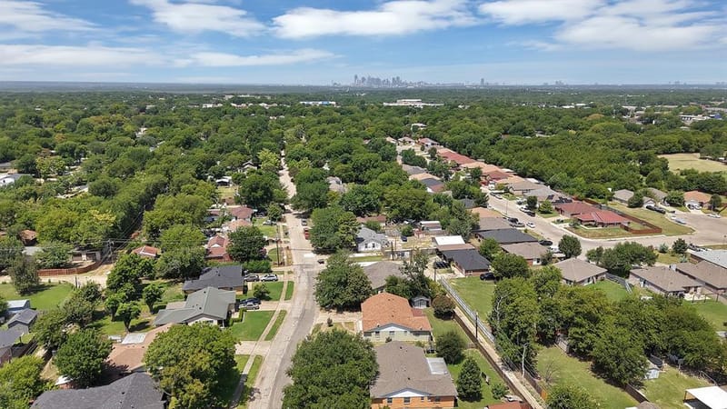 8533 Blossom Lane, Dallas TX 75227 - Photo 8