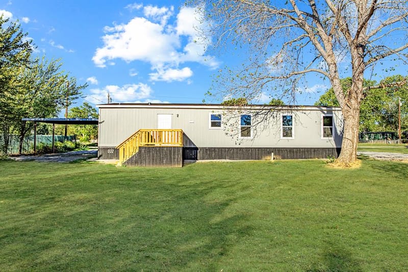 123 Kelly Court, Azle TX 76020 - Photo 21