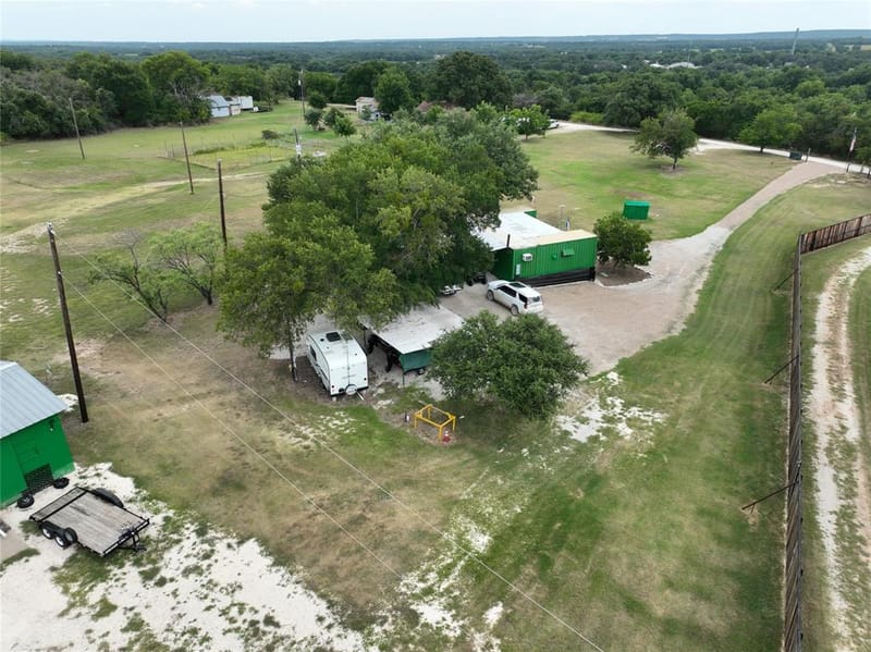 109 PR 2400, Iredell TX 76649 - Photo 5