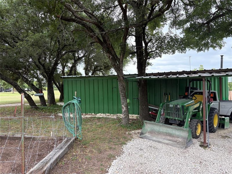 109 PR 2400, Iredell TX 76649 - Photo 10