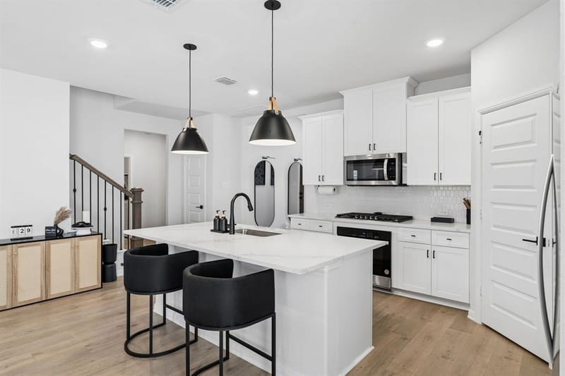4121 Blackbird Avenue, Little Elm TX 75068 - Photo 8