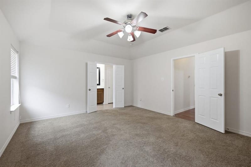 5828 Pearl Oyster Lane, Fort Worth TX 76179 - Photo 9