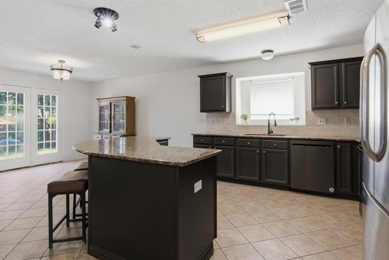 740 Cardinal Drive, Saginaw TX 76131 - Photo 12