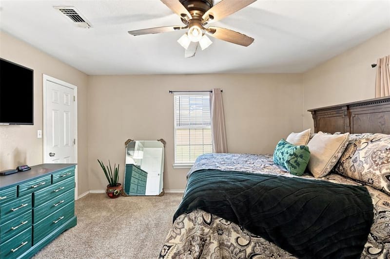 1115 E 6th Street, Springtown TX 76082 - Photo 20