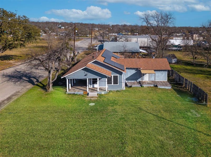 1318 Hanover Street, Weatherford TX 76086