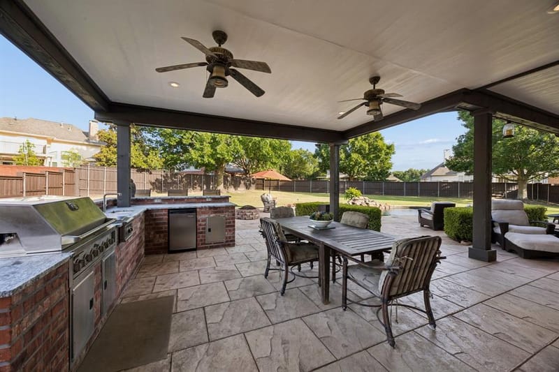 2713 Greenview Drive, McKinney TX 75072 - Photo 4