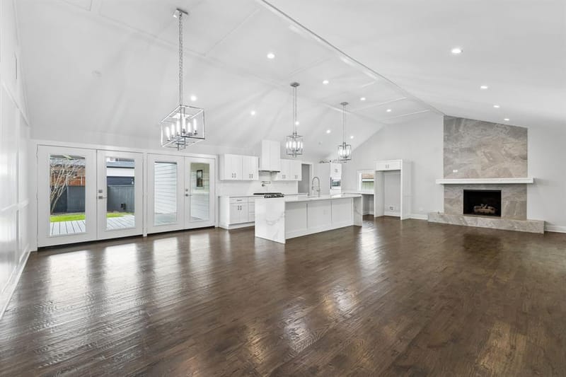 13726 Peyton Drive, Dallas TX 75240