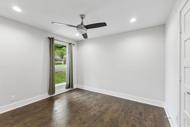 13726 Peyton Drive, Dallas TX 75240 - Photo 20