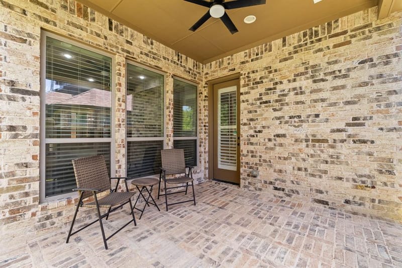 2029 N Hill Drive, Irving TX 75038 - Photo 38