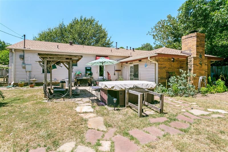 2721 Halbert Street, Fort Worth TX 76112 - Photo 31