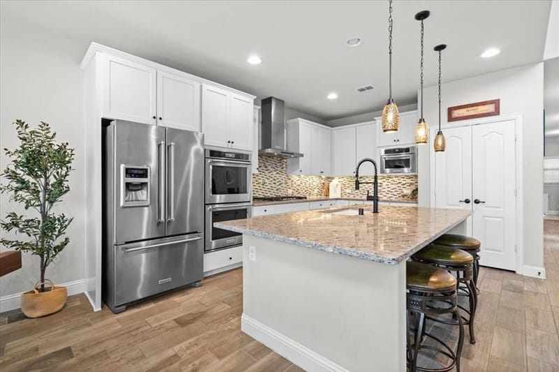 1400 Madrid Falls Drive, McKinney TX 75071 - Photo 6