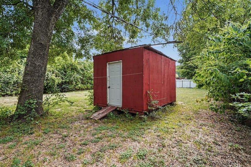 4212 Brady Drive, Fort Worth TX 76119 - Photo 27