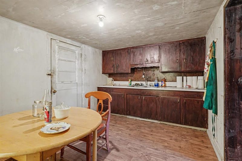 4212 Brady Drive, Fort Worth TX 76119 - Photo 12