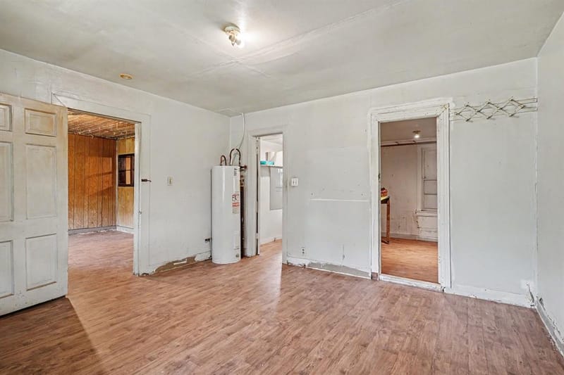 4212 Brady Drive, Fort Worth TX 76119 - Photo 14