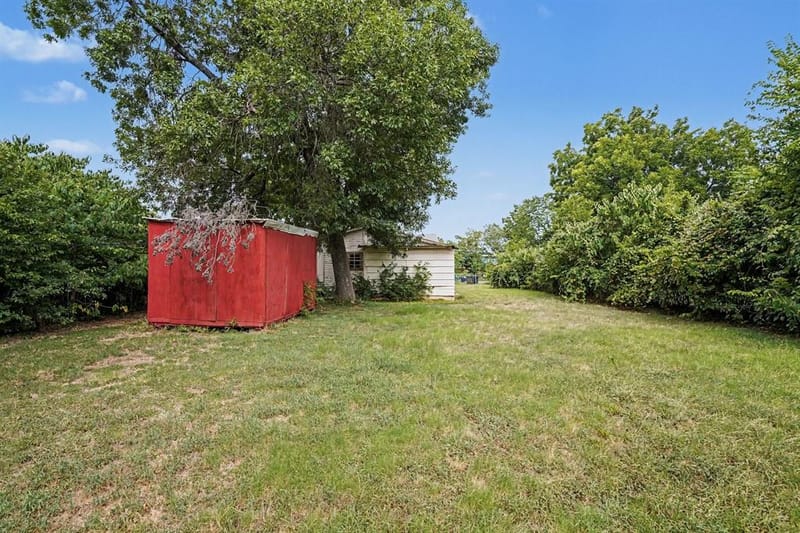 4212 Brady Drive, Fort Worth TX 76119 - Photo 25