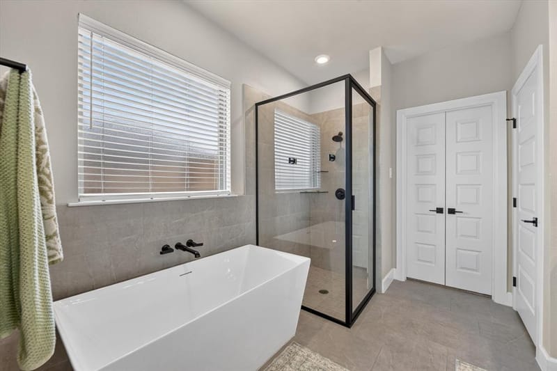 1720 River Bend Road, Burleson TX 76028 - Photo 22