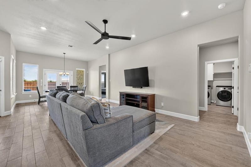 1720 River Bend Road, Burleson TX 76028 - Photo 7