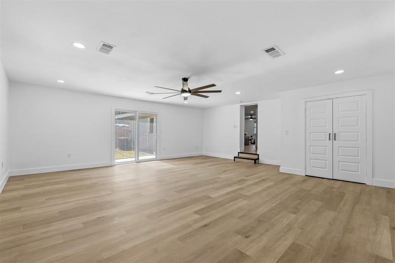 3035 Mark Twain Drive, Farmers Branch TX 75234 - Photo 27