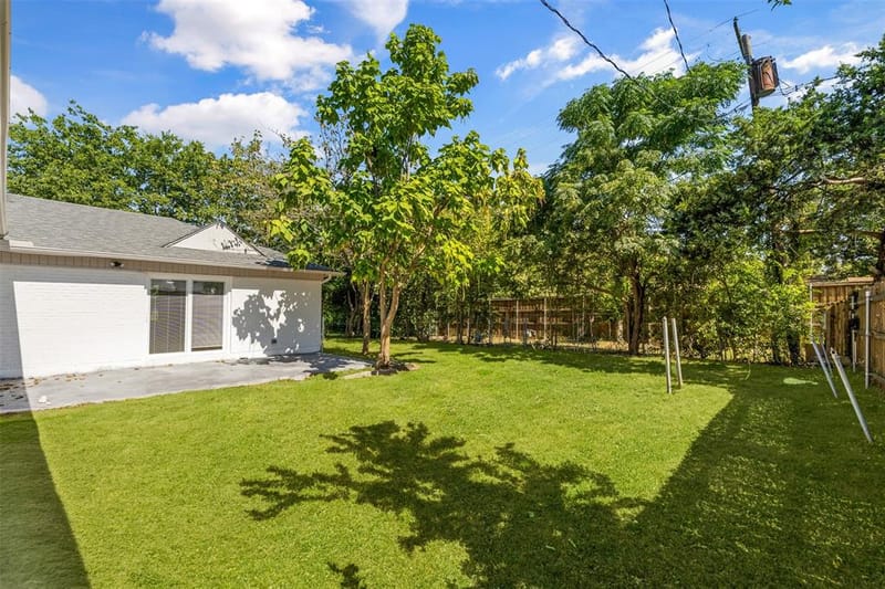 3035 Mark Twain Drive, Farmers Branch TX 75234 - Photo 36
