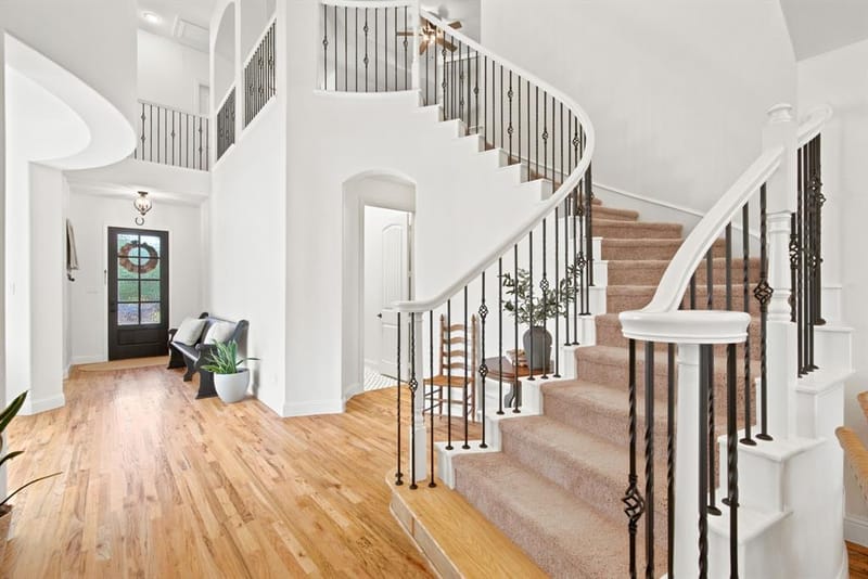 1200 Grant Avenue, Lantana TX 76226