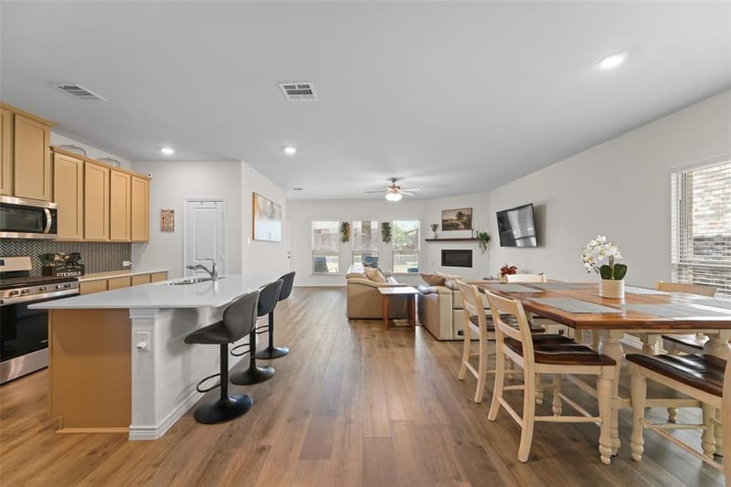 10608 Plumlee Lane, Aubrey TX 76227 - Photo 5