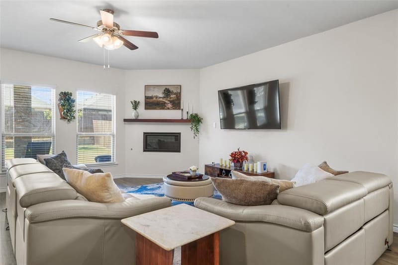 10608 Plumlee Lane, Aubrey TX 76227 - Photo 10