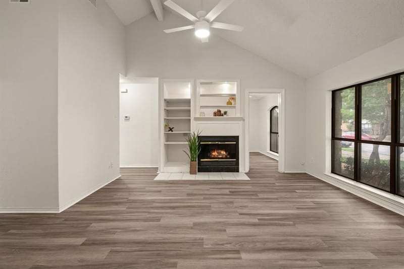 2911 Post Oak Drive, Euless TX 76039 - Photo 5