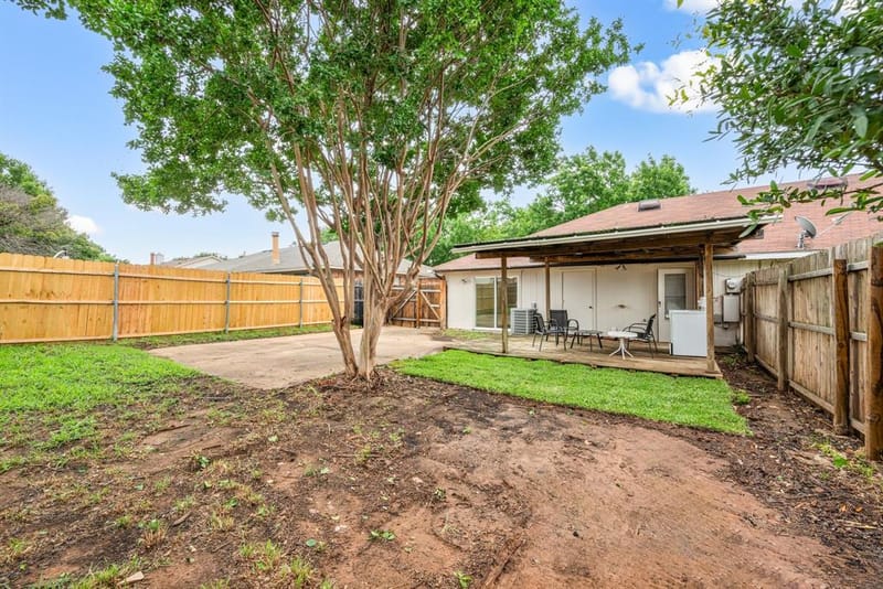 2911 Post Oak Drive, Euless TX 76039 - Photo 25
