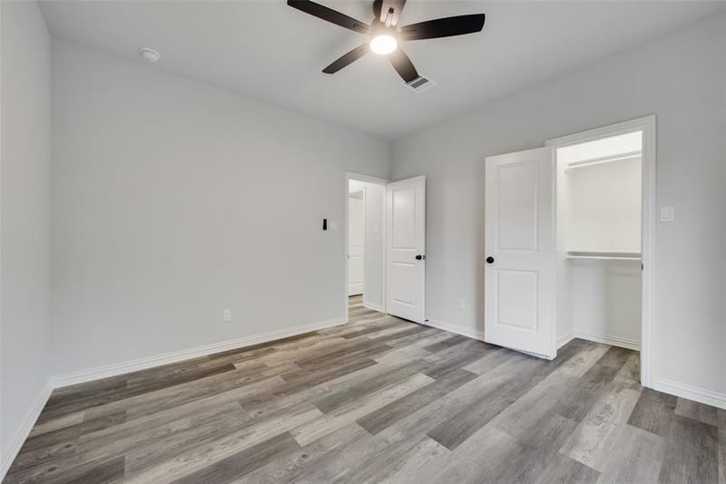 4212 Balch Drive, Dallas TX 75216 - Photo 17