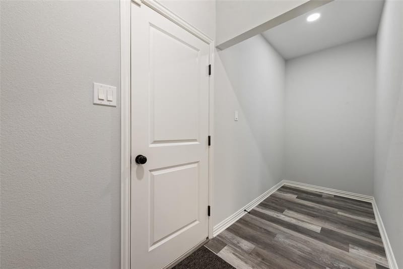 4212 Balch Drive, Dallas TX 75216 - Photo 22