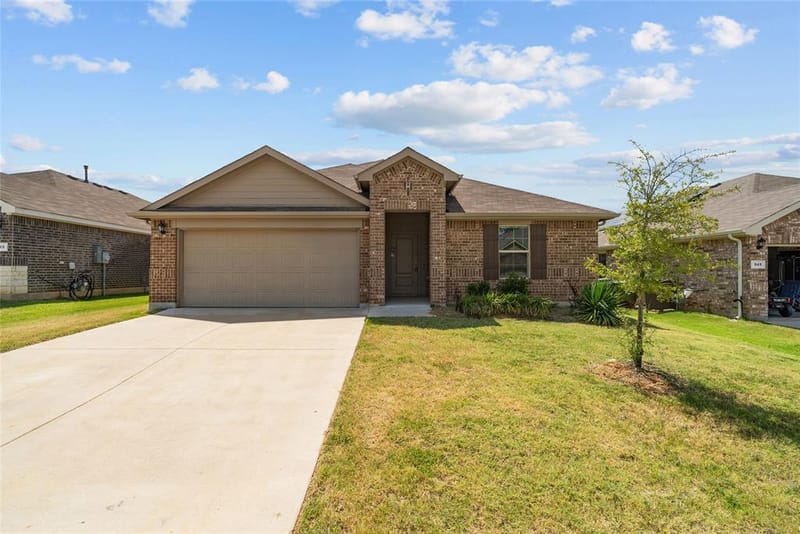549 Bronze Circle E, Springtown TX 76082