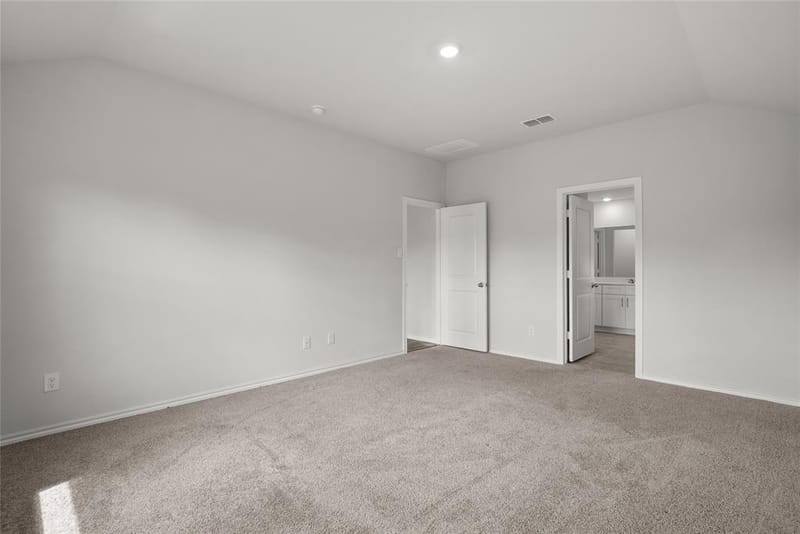 549 Bronze Circle E, Springtown TX 76082 - Photo 24