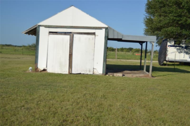 5893 SE County Road 2050, Corsicana TX 75109 - Photo 18