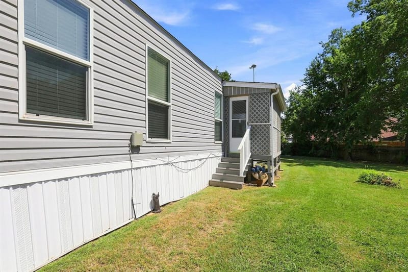 128 Valerie Lane, Sherman TX 75092 - Photo 33