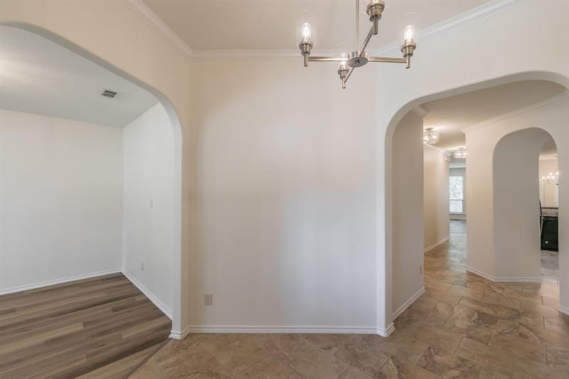 5115 Prestwick Drive, Arlington TX 76001 - Photo 10