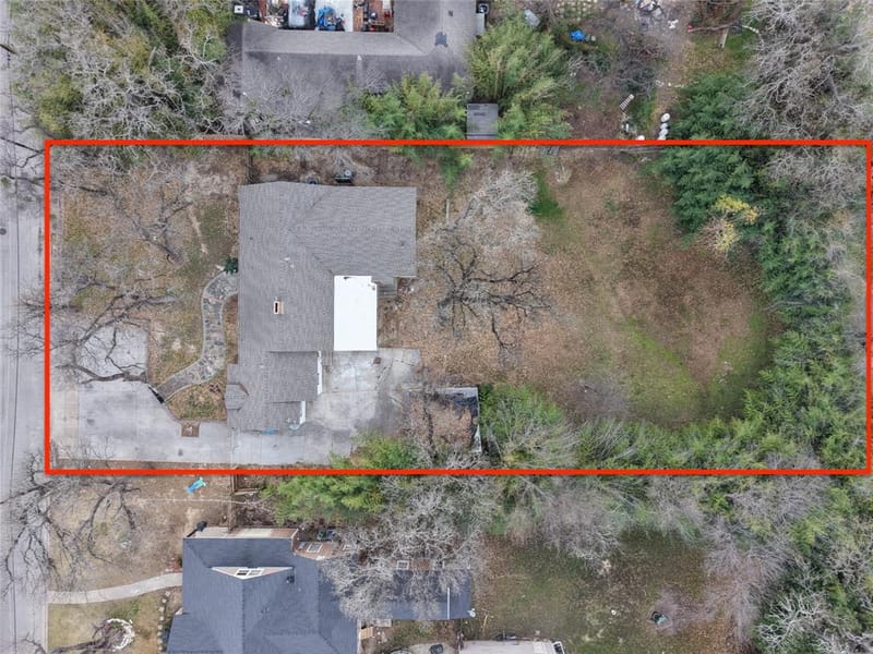 2522 N Hughes Avenue, Fort Worth TX 76103
