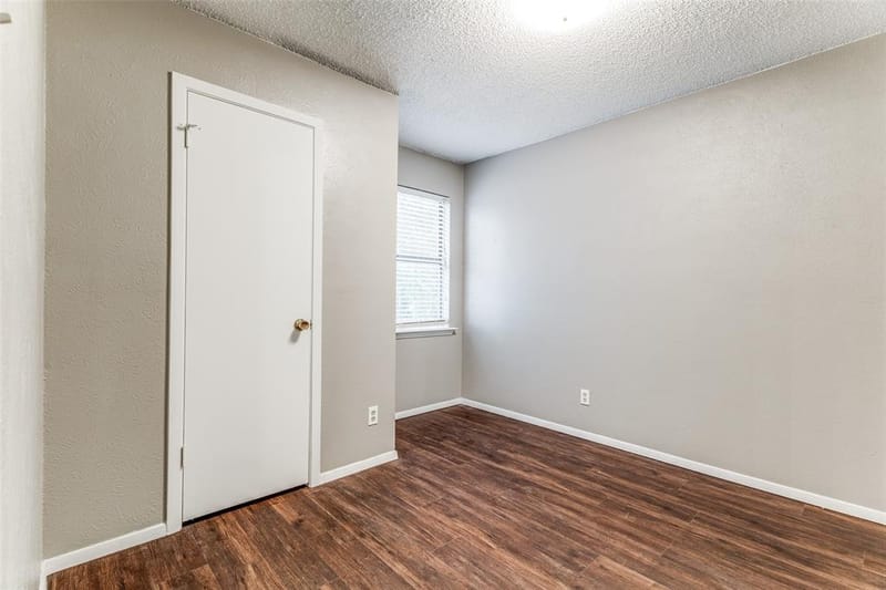 408 Windwood Court, Azle TX 76020 - Photo 20