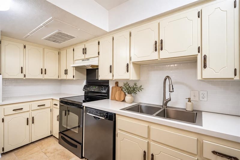 6018 E University Boulevard # 101, Dallas TX 75206 - Photo 3