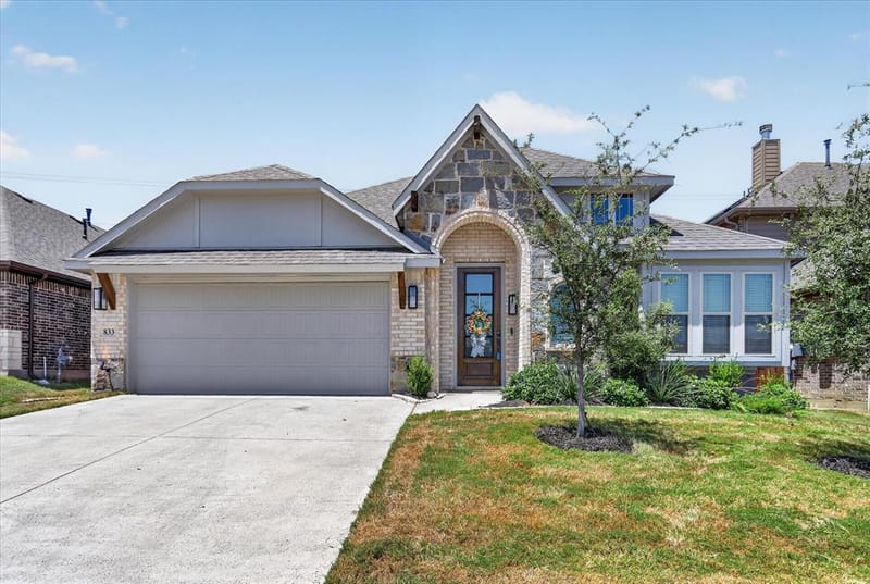 833 Godley Ranch, Godley TX 76044