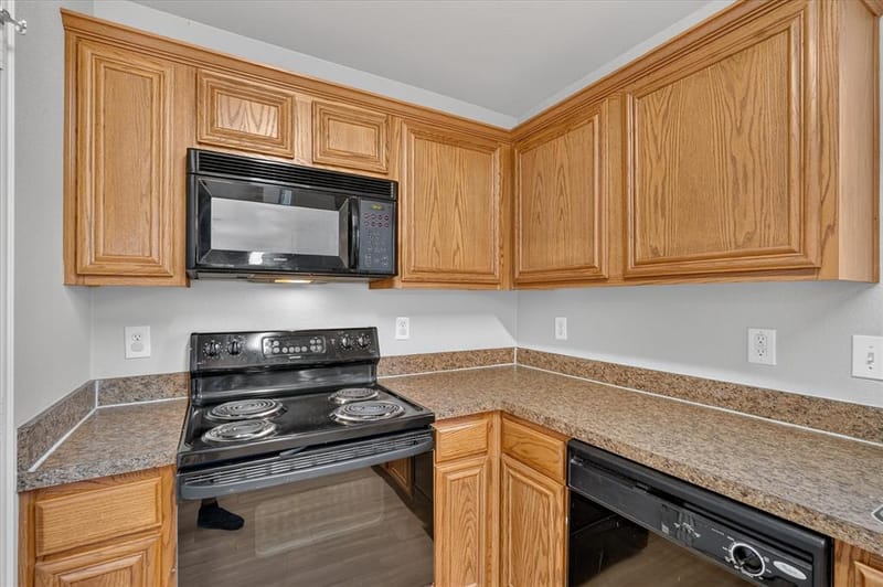 606 E College Street, Princeton TX 75407 - Photo 11