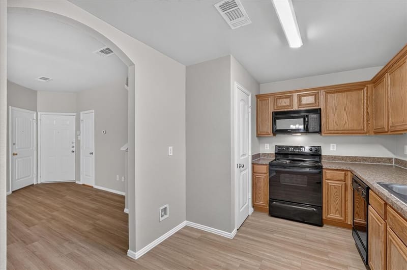 606 E College Street, Princeton TX 75407 - Photo 8