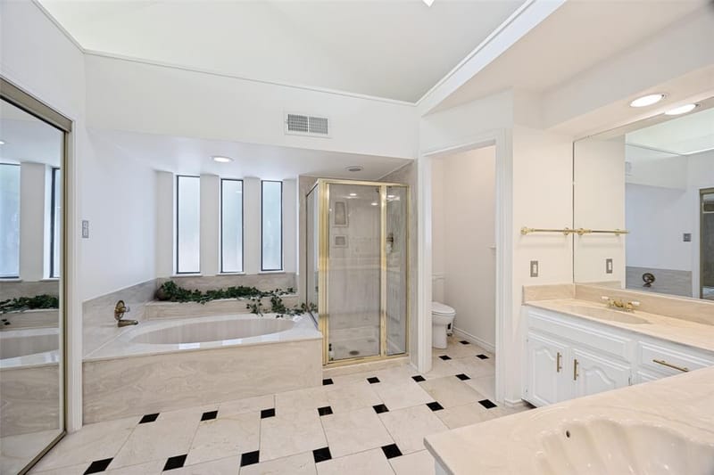9140 Sweetwater Drive, Dallas TX 75228 - Photo 19