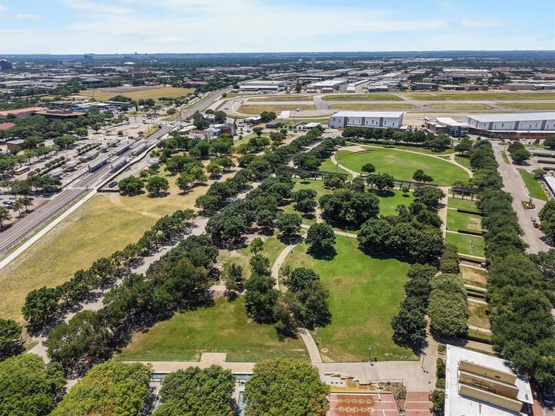 5055 Addison Circle # 713, Addison TX 75001 - Photo 38