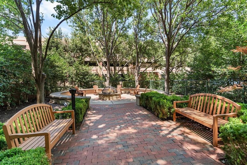 5055 Addison Circle # 713, Addison TX 75001 - Photo 31
