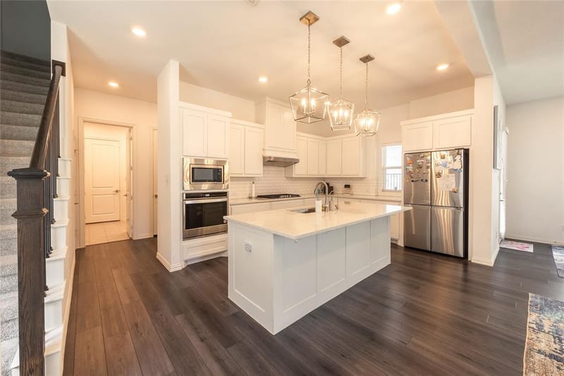 8305 Pine Valley Drive, McKinney TX 75070 - Photo 9