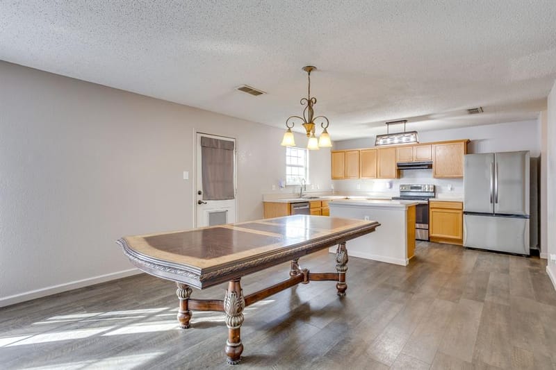 2521 Buffalo Run, Burleson TX 76028 - Photo 12